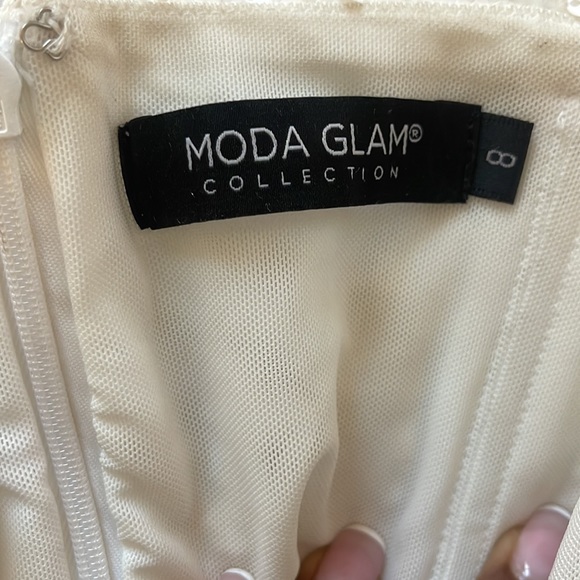 White MODA GLAM DRESS - Picture 2 of 5